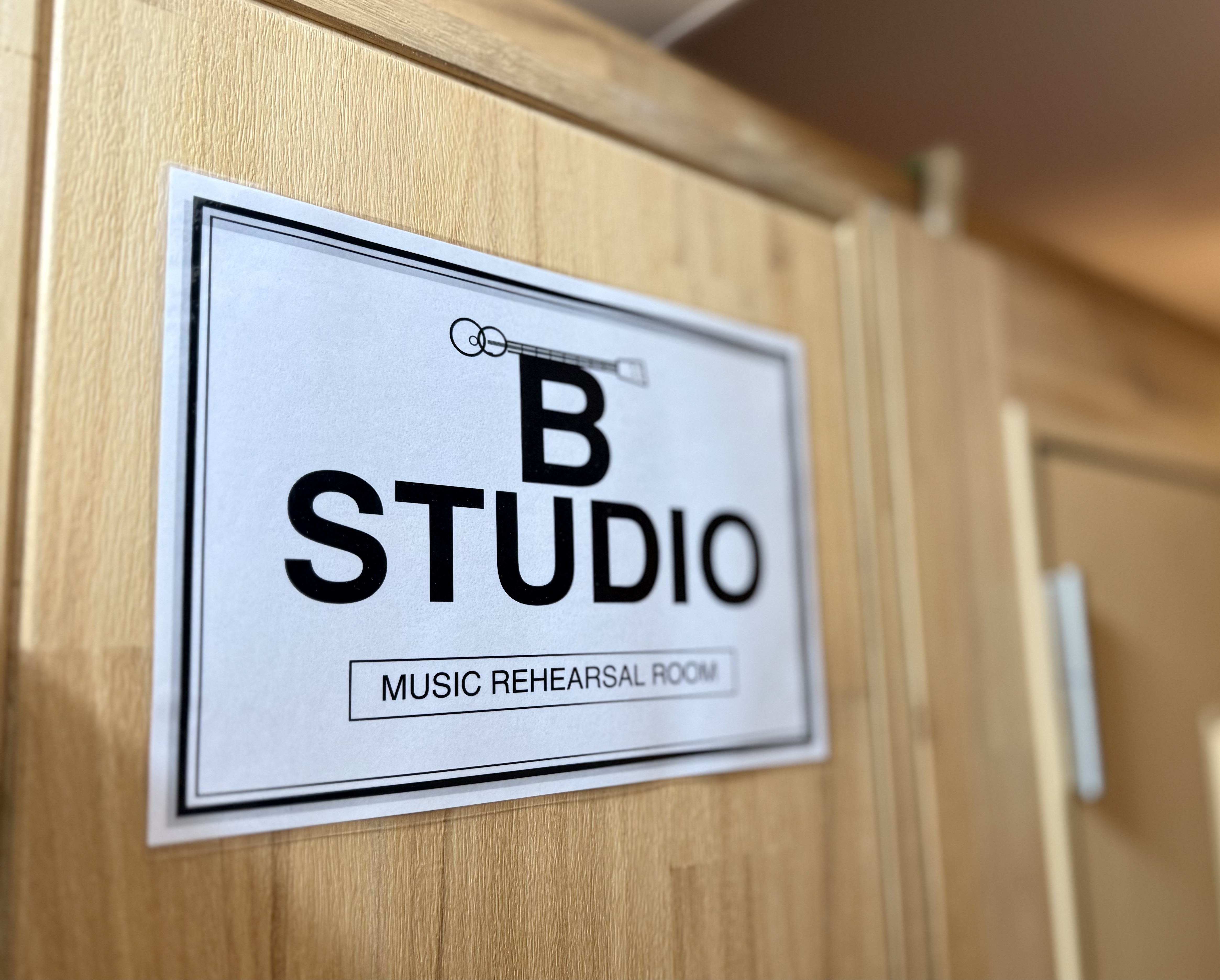B studio 入口