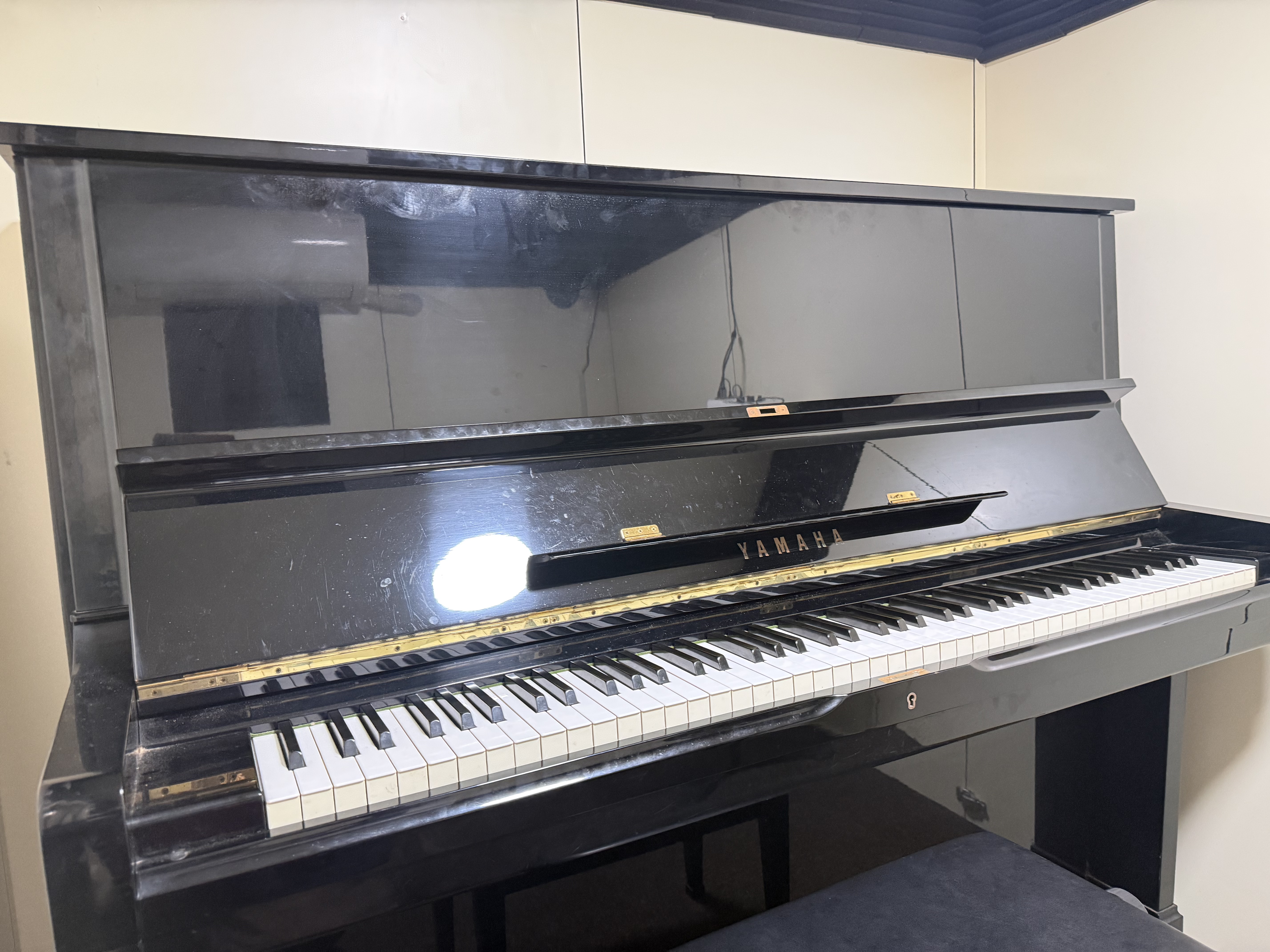 アップライトピアノ